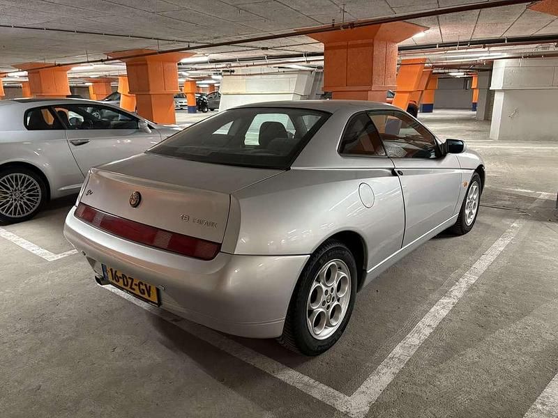 Occasion Alfa Romeo GTV 144 PK (105 kW) 2000 Coupé