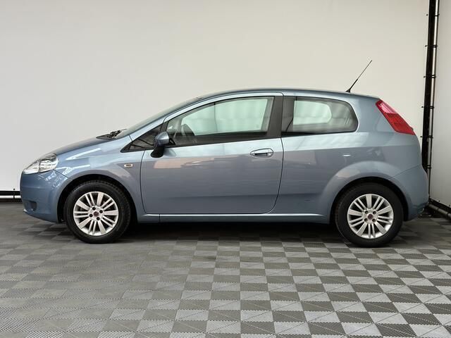 Occasion Fiat Grande Punto Lusso 67 PK (49 kW) 2009 Blauw Hatchback