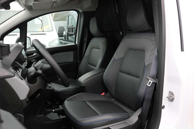 Wit Nieuw 2024 Nissan Townstar N-Connecta MPV | € 19.950 (Super prijs) - Afbeelding 1/2