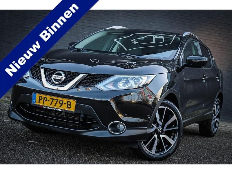 Zwart Gebruikt 2017 Nissan Qashqai Tekna SUV | € 16.450 (Eerlijke prijs) - Afbeelding 1/4