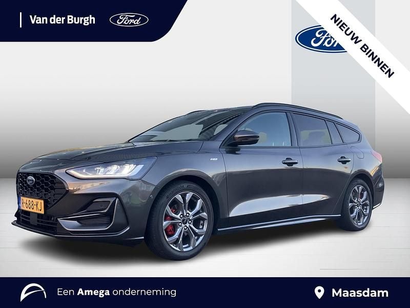 Grijs Gebruikt 2022 Ford Focus ST-Line Stationwagen | € 19.990 (Eerlijke prijs) - Afbeelding 1/4