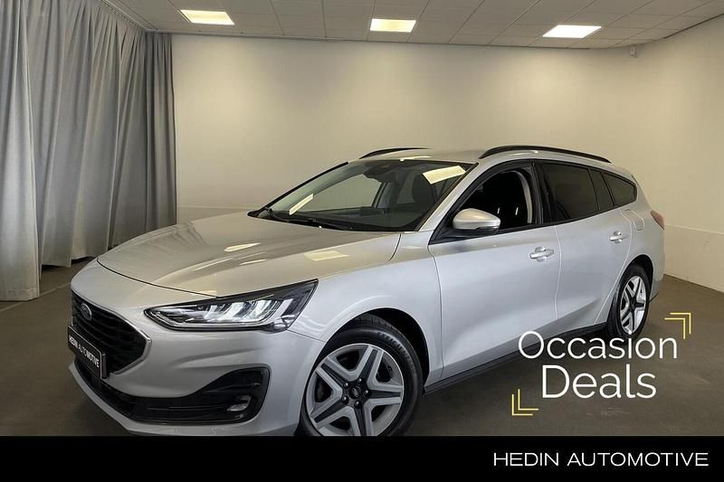 Grijs, metallic lak Occasion 2022 Ford Focus Stationwagen | € 15.935 (Super prijs) - Afbeelding 1/3
