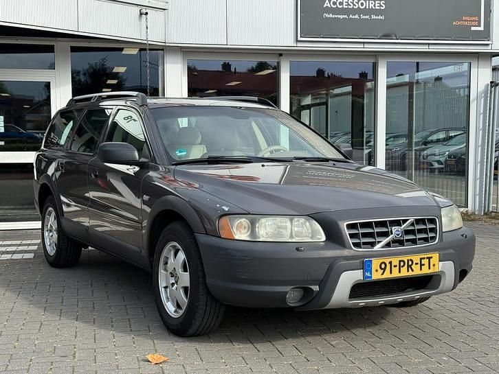 Occasion Volvo XC70 Summum 163 PK (119 kW) 2004 Bruin Stationwagen
