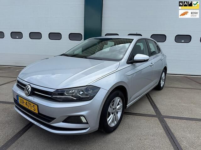 Grijs Gebruikt 2018 VW Polo Comfortline Hatchback | € 9.425 (Eerlijke prijs) - Afbeelding 1/4