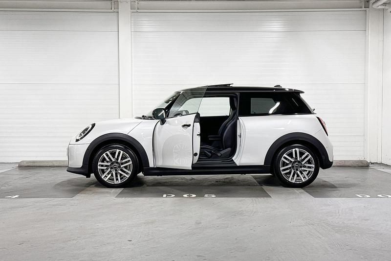 Occasion Mini Cooper Classic 156 PK (114 kW) 2024 Wit Hatchback