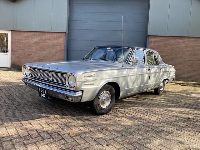 Zilver Gebruikt 1965 Dodge Dart Sedan | € 7.500 - Afbeelding 1/4
