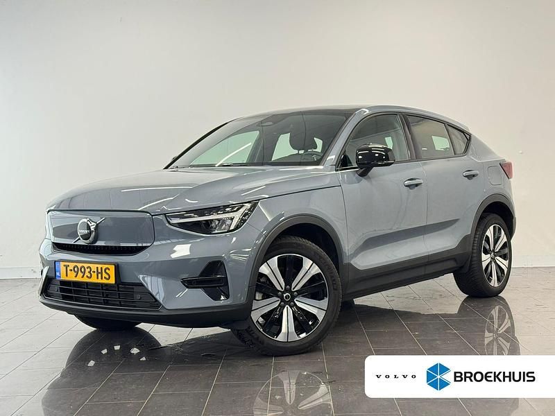 Grijs Gebruikt 2023 Volvo C40 Core SUV | € 31.945 (Eerlijke prijs) - Afbeelding 1/4