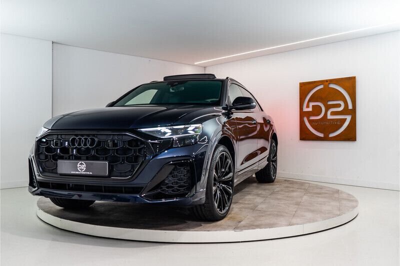 Blauw Nieuw 2025 Audi Q8 Competition SUV | € 124.980 (Super prijs) - Afbeelding 1/4