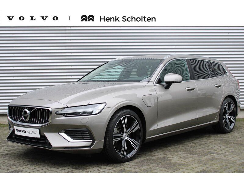 Grijs Gebruikt 2022 Volvo V60 Inscription Stationwagen | € 39.950 (Eerlijke prijs) - Afbeelding 1/4
