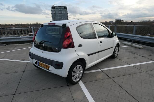 Occasion Peugeot 107 Access 68 PK (50 kW) 2013 Wit Hatchback