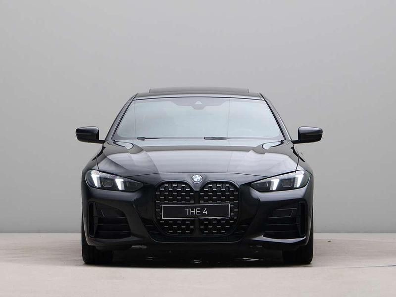Nieuw BMW 420 184 PK (135 kW) 2025 Zwart Coupé