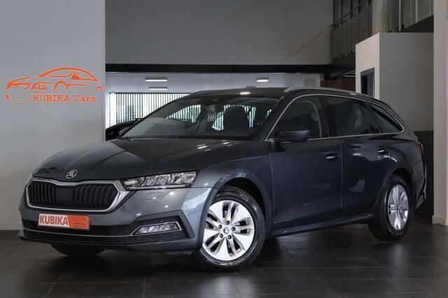 Grijs Gebruikt 2021 Skoda Octavia Ambition Stationwagen | € 18.599 (Goede deal) - Afbeelding 1/4