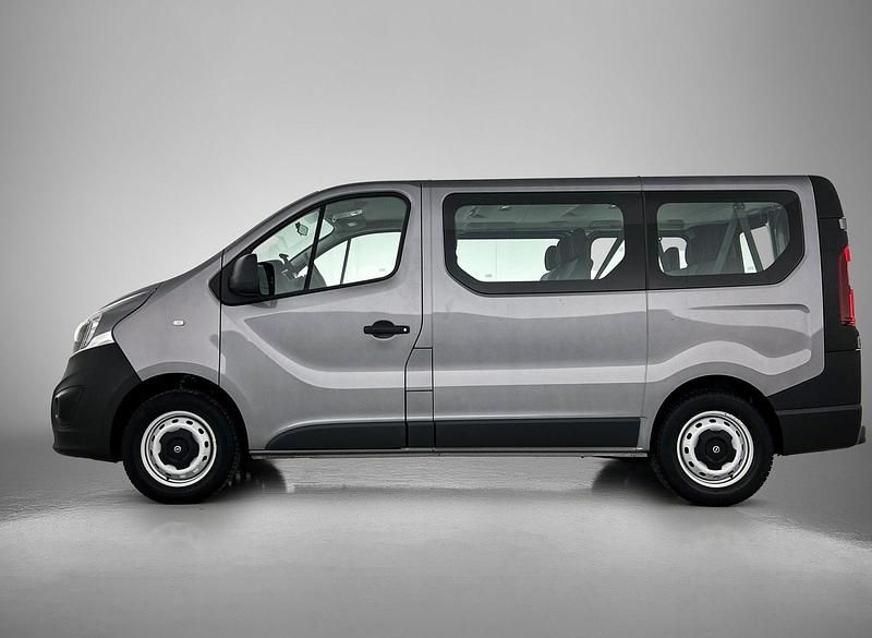 Occasion Opel Vivaro Innovation 95 PK (69 kW) 2018 Personenbus MPV