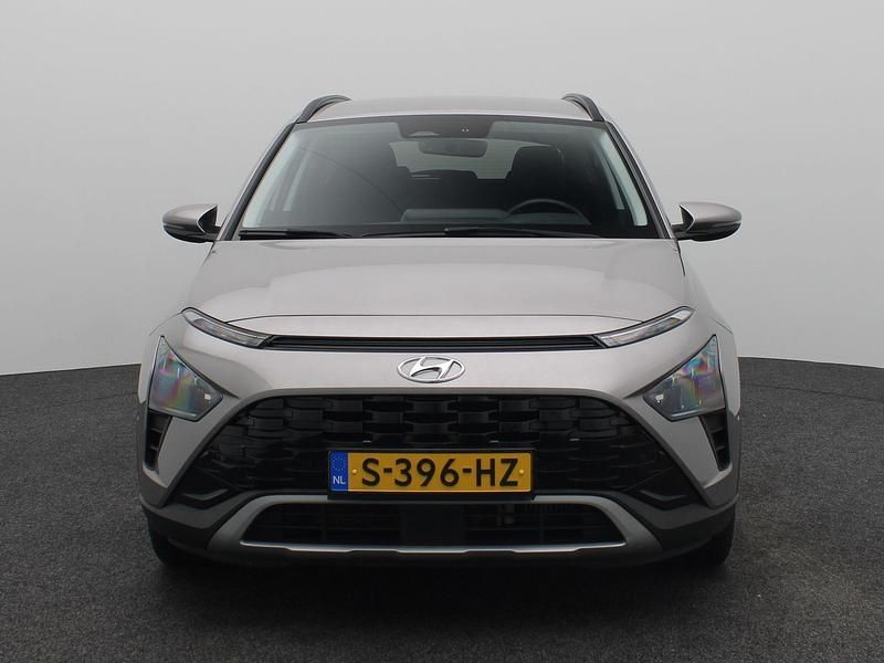 Occasion Hyundai Bayon Premium 101 PK (74 kW) 2023 Grijs SUV