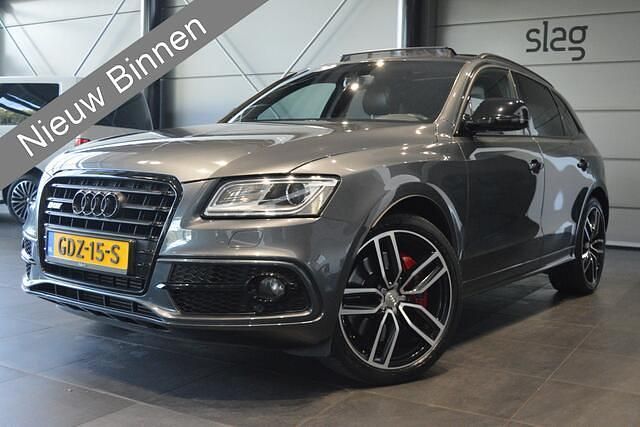 Grijs Gebruikt 2017 Audi SQ5 Black Edition SUV | € 29.990 - Afbeelding 1/4