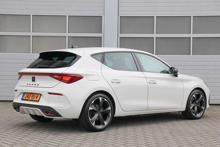 Occasion Cupra Leon 204 PK (150 kW) 2022 Wit Hatchback
