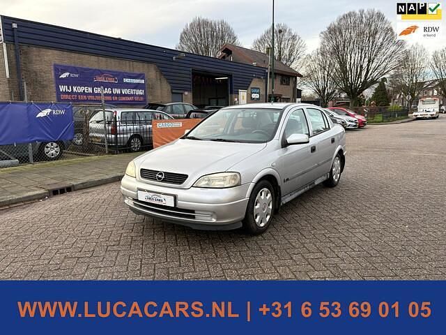 Occasion Opel Astra Club 75 PK (55 kW) 1999 Grijs Sedan