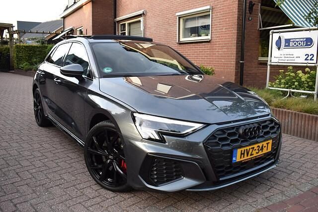Occasion Audi A3 Sportback S-Line 245 PK (180 kW) 2021 Grijs Hatchback