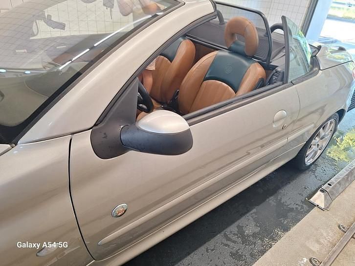 Gebruikt 2003 Peugeot 206 | € 1.250 (Eerlijke prijs) - Afbeelding 1/4
