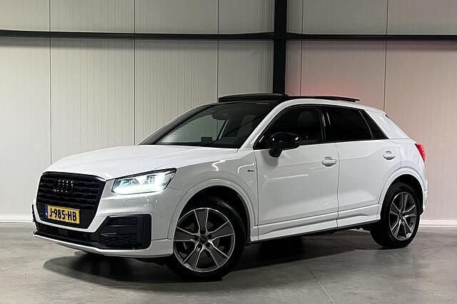 Wit Gebruikt 2020 Audi Q2 S-Line SUV | € 23.800 (Eerlijke prijs) - Afbeelding 1/4