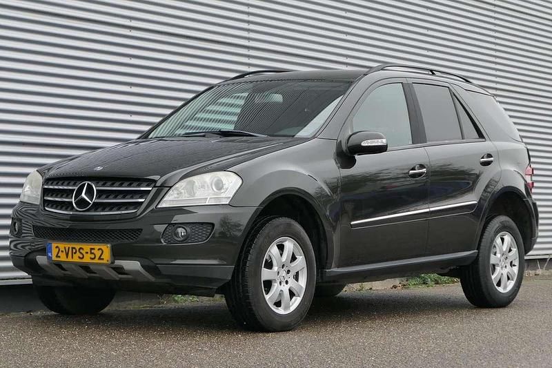 Bruin Gebruikt 2007 Mercedes ML280 SUV | € 5.940 (Super prijs) - Afbeelding 1/4