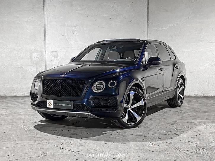 Gebruikt 2019 Bentley Bentayga SUV | € 82.019 - Afbeelding 1/3