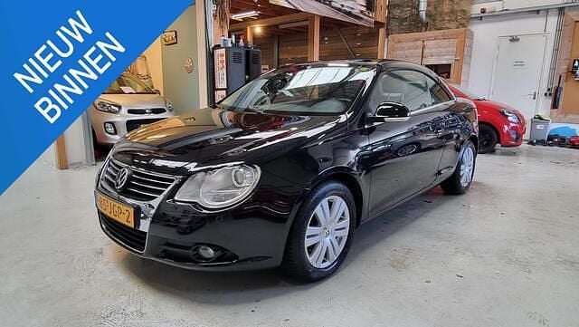 Zwart Occasion 2009 VW Eos Cabriolet | € 6.500 (Eerlijke prijs) - Afbeelding 1/4
