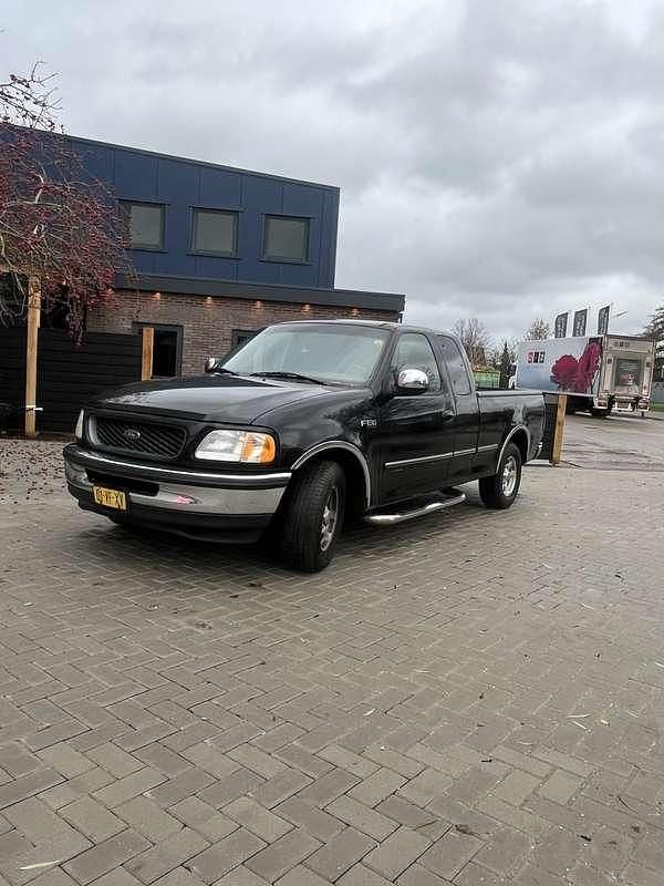 Occasion Ford F-150 196 PK (144 kW) 1998 Zwart Pickup