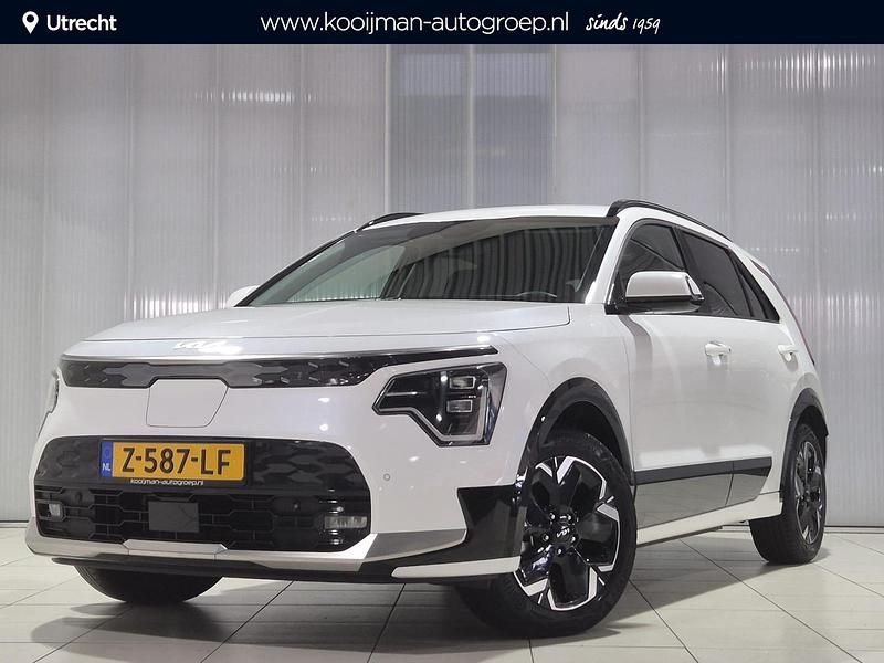 Wit Occasion 2024 Kia e-Niro Advance SUV | € 32.799 (Eerlijke prijs) - Afbeelding 1/4