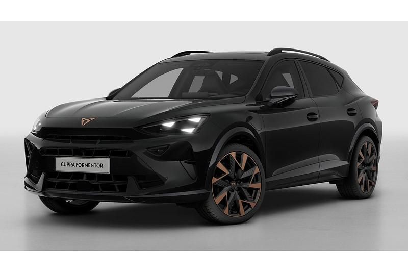 Nieuw Cupra Formentor VZ 2025 Midnight black SUV