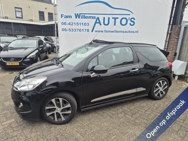 Zwart, metallic lak Gebruikt 2014 Citroën DS3 Cabriolet So Chic Cabriolet | € 6.969 (Goede deal) - Afbeelding 1/4