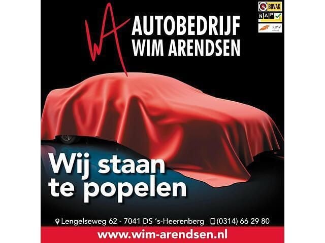 Zwart Gebruikt 2019 Mercedes A160 Advantage Hatchback | € 18.975 (Eerlijke prijs) - Afbeelding 1/4