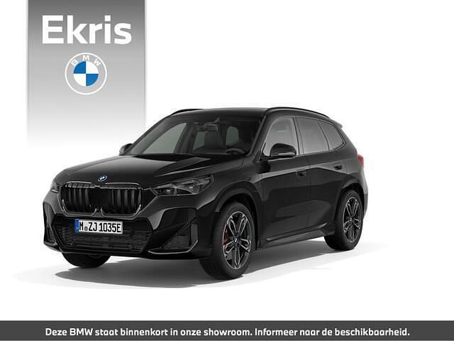 Zwart Nieuw 2026 BMW X1 Comfort Edition SUV | € 69.082 (Eerlijke prijs) - Afbeelding 1/4