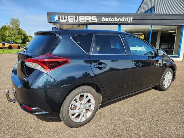 Occasion Toyota Auris 99 PK (72 kW) 2018 Grijs Hatchback