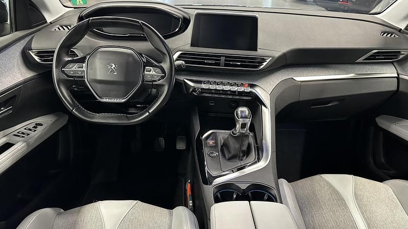 Occasion Peugeot 5008 Premium 131 PK (96 kW) 2020 Zwart MPV