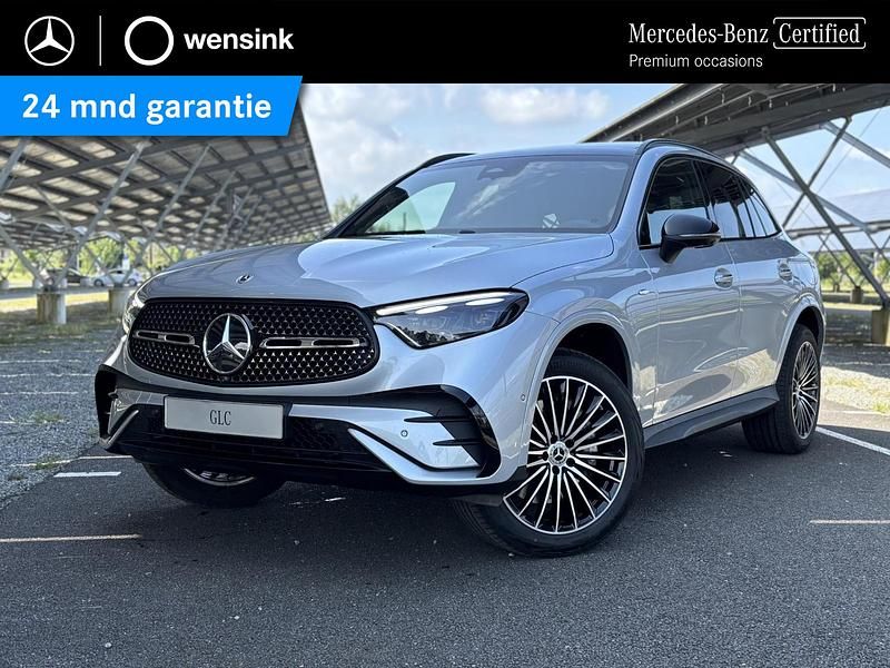 Zilver Gebruikt 2025 Mercedes GLC300e Sport Edition SUV | € 69.850 (Duur) - Afbeelding 1/4