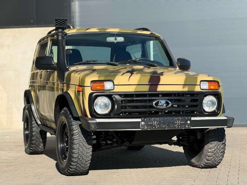 Beige Gebruikt 2019 Lada niva SUV | € 15.125 - Afbeelding 1/4