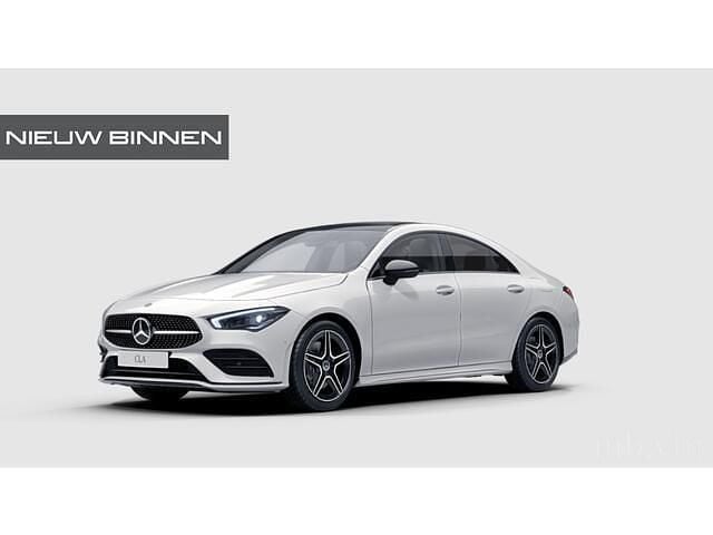 Wit Gebruikt 2020 Mercedes CLA200 Business Sedan | € 29.940 (Eerlijke prijs) - Afbeelding 1/3