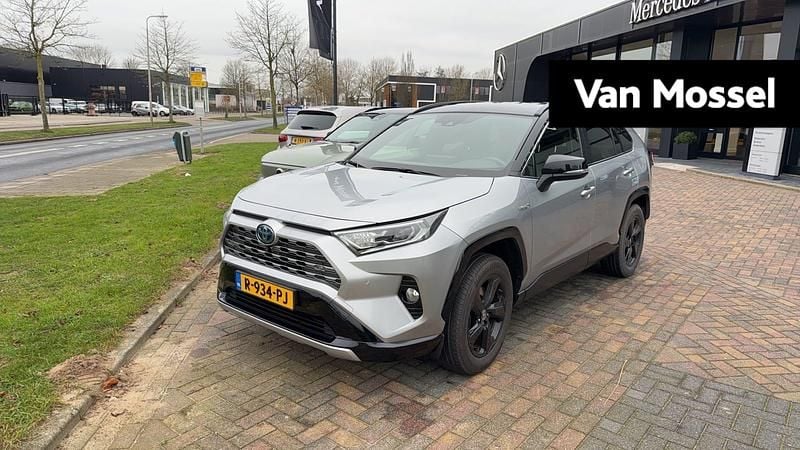 Grijs Occasion 2022 Toyota RAV4 Hybrid SUV | € 32.900 (Goede deal) - Afbeelding 1/4