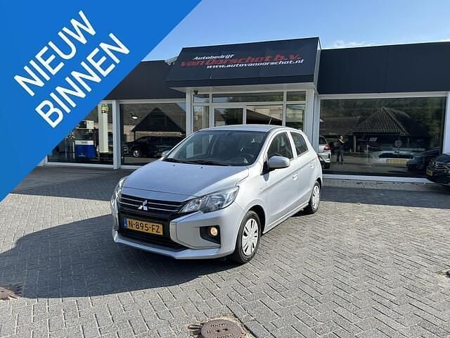 Grijs Gebruikt 2021 Mitsubishi Space Star Hatchback | € 9.750 (Goede deal) - Afbeelding 1/4