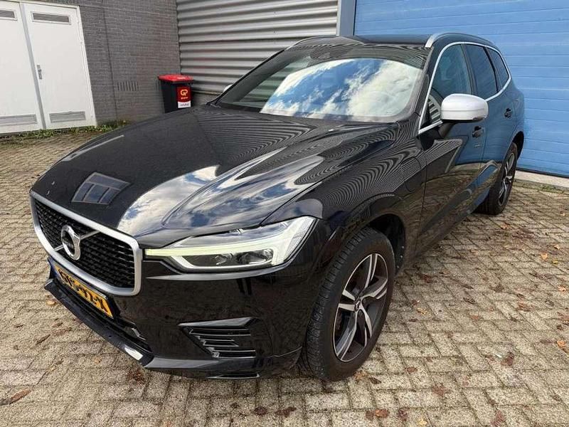 Zwart Occasion 2019 Volvo XC60 R-Design SUV | € 30.950 (Eerlijke prijs) - Afbeelding 1/4