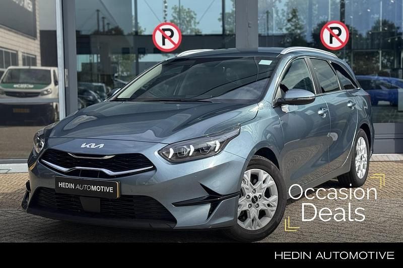 Grijs Occasion 2024 Kia Ceed Sportswagon Stationwagen | € 23.745 (Eerlijke prijs) - Afbeelding 1/3