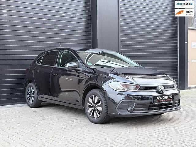 Zwart Occasion 2024 VW Polo Edition Hatchback | € 19.749 (Goede deal) - Afbeelding 1/4