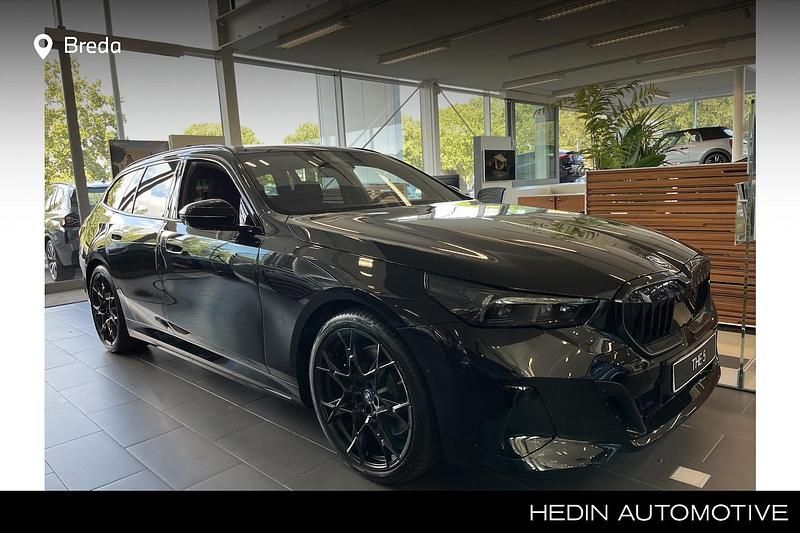 Occasion BMW 550e M Sport 2024 Zwart Stationwagen