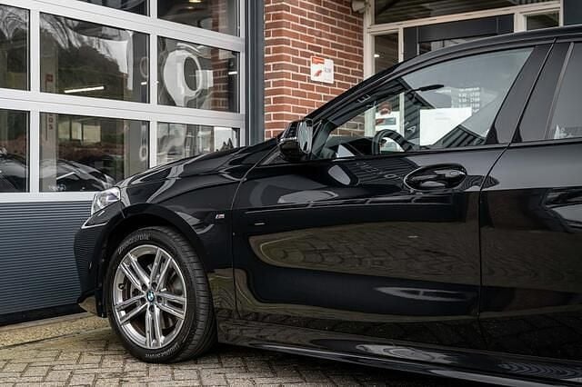 Occasion BMW 118 M Sport 136 PK (100 kW) 2023 Zwart Hatchback