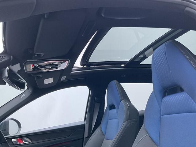 Occasion Lynk & Co 01 261 PK (191 kW) 2024 Zwart (metallic) SUV