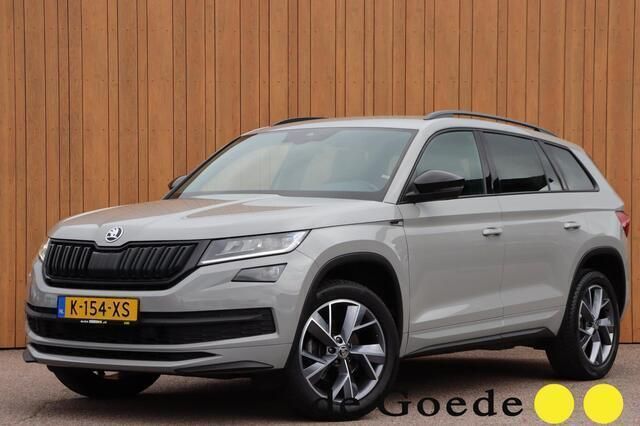 Grijs Gebruikt 2021 Skoda Kodiaq Business Line SUV | € 32.940 (Iets duurder) - Afbeelding 1/4
