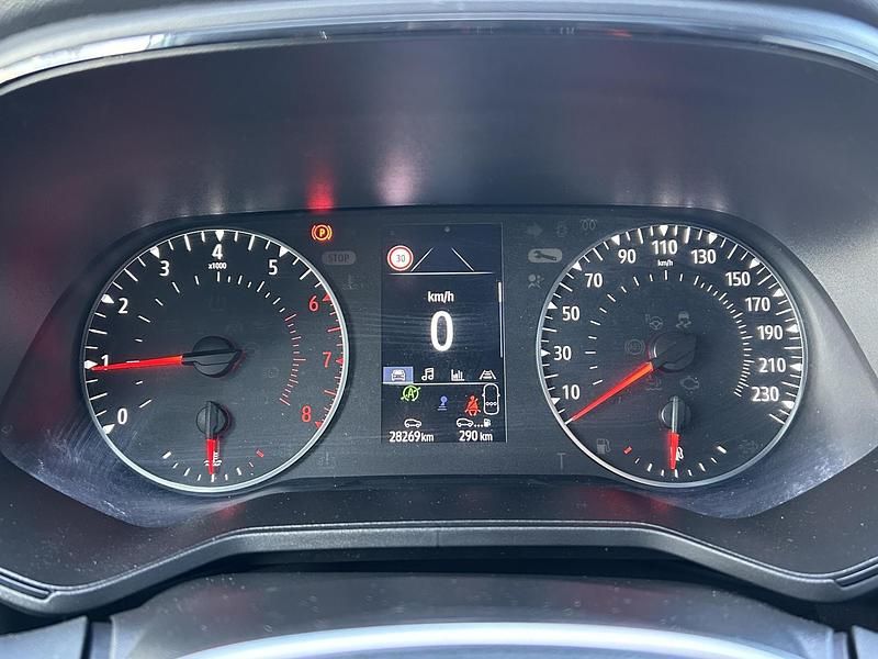 Occasion Renault Clio V Zen 2022 Wit Hatchback