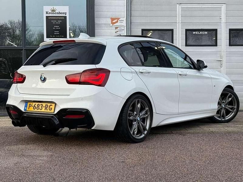 Occasion BMW 120 Executive 320 PK (235 kW) 2016 Wit Hatchback