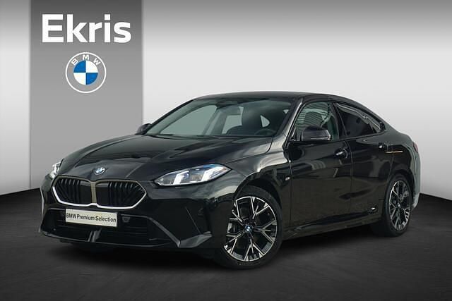 Zwart Gebruikt 2025 BMW 220 M Sport Coupé | € 52.950 (Duur) - Afbeelding 1/4